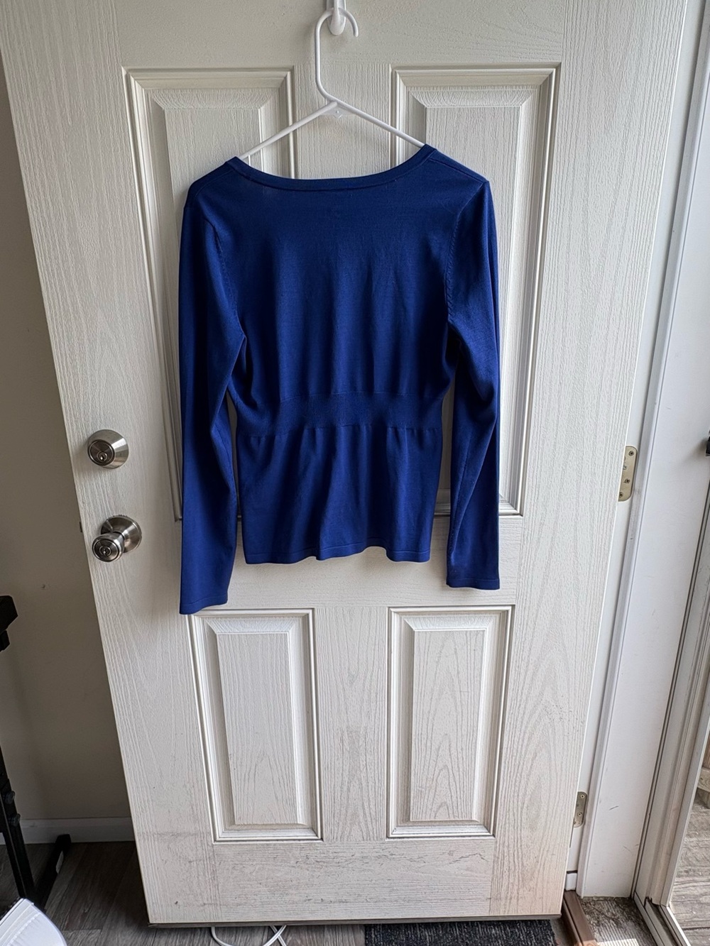 Ann Taylor Blue V Neck Button Front Fitted Cardigan Sweater Size S - Picture 3 of 6